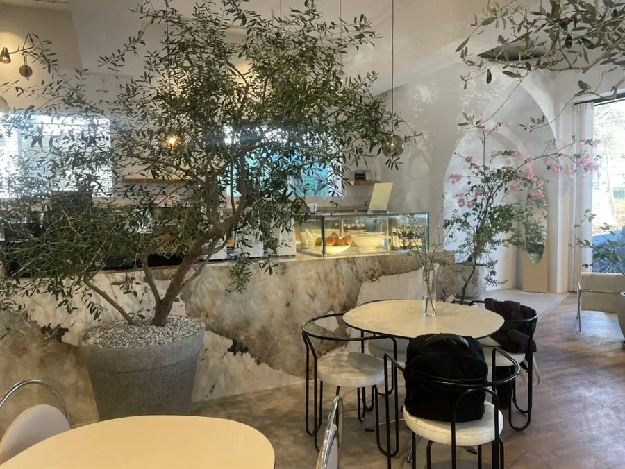 강남 브런치카페 층별예약 사진 3